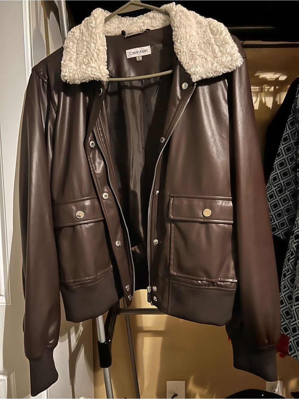 Calvin Klein Brown Faux Leather Sherpa Collar Jacket – Women’s Medium